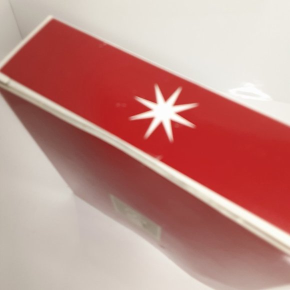 Mikasa Holiday Bloom Heart Dish Poinsetta Holidays Christmas Candy Dish - Picture 4 of 5